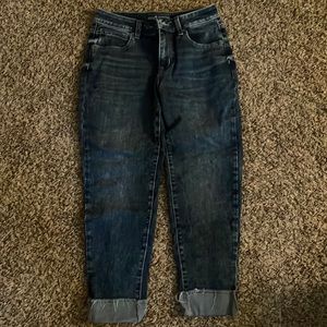 Maurice’s jeans perfect condition no rips or stains..size 4